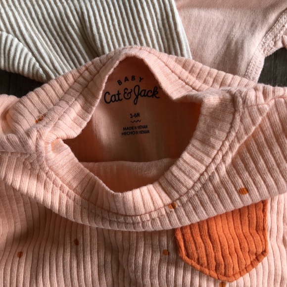 Baby Girls 3-6 Months 13 Piece Clothing Bundle - Picture 8 of 10